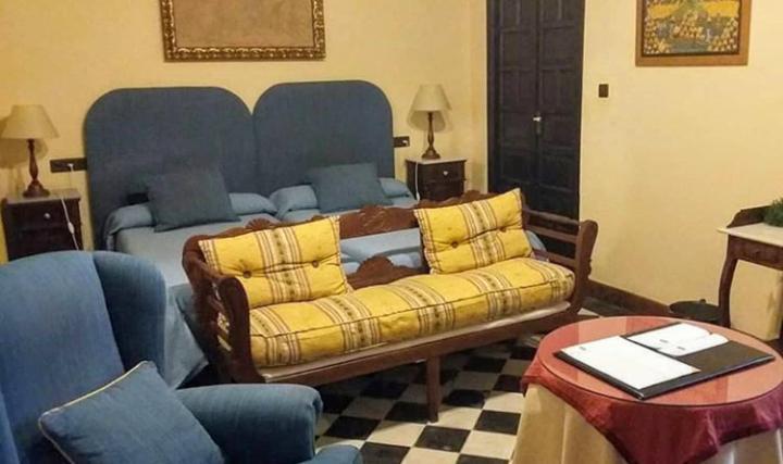 Hotel Ordonez Sandoval Ubeda  Bagian luar foto